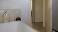 Bathroom 1 - 5 square meters of property in Savanna City