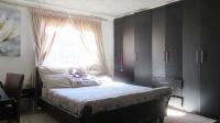 Main Bedroom - 17 square meters of property in Savanna City