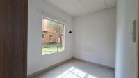 Bed Room 1 - 13 square meters of property in Dawn Park