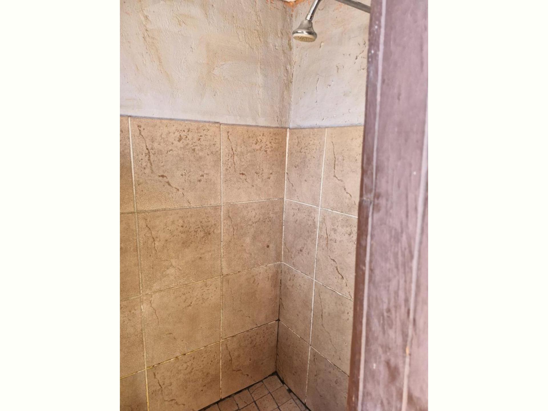  of property in Klipfontein View