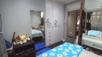 Bed Room 2 of property in Glen Hills