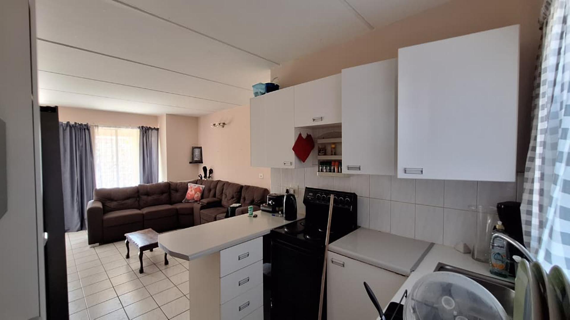 Kitchen - 8 square meters of property in Beyers Park