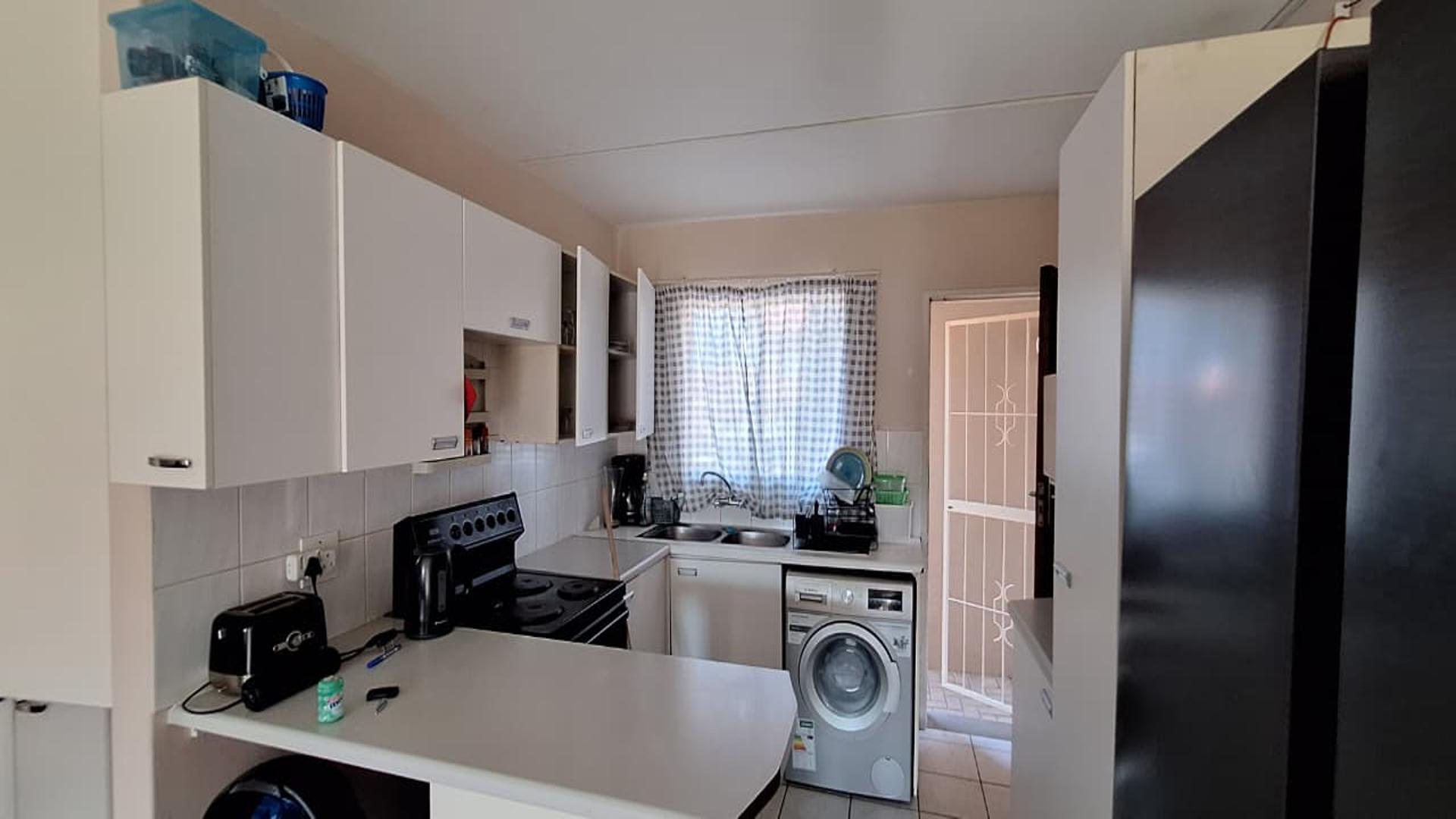 Kitchen - 8 square meters of property in Beyers Park
