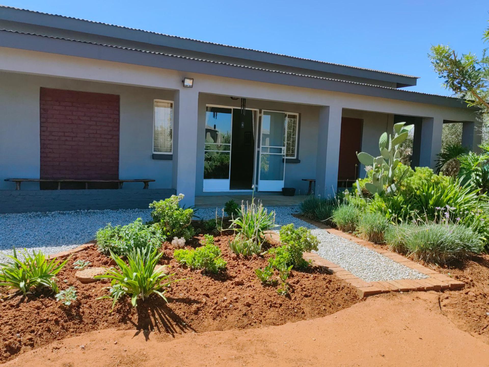  of property in Montana Tuine