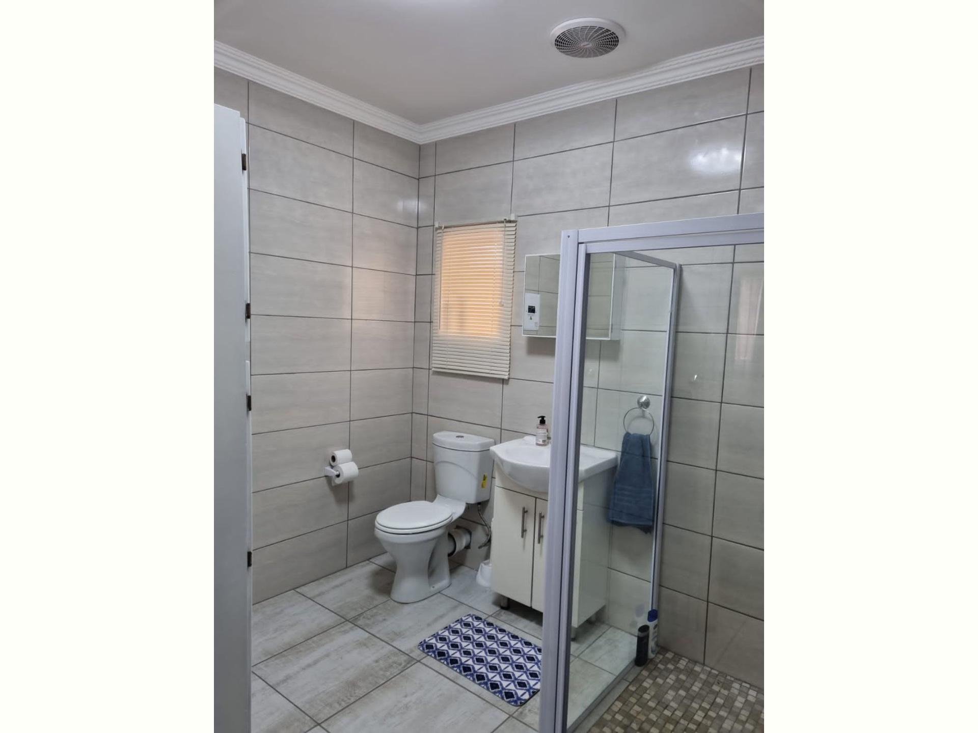  of property in Montana Tuine