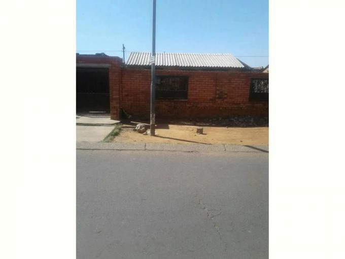 2 Bedroom House for Sale For Sale in Emdeni South - MR711283