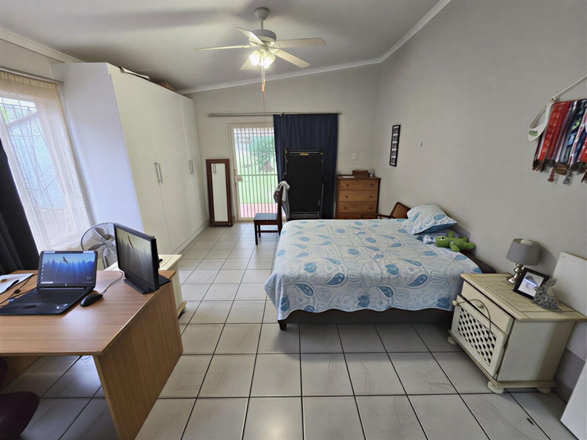  of property in Sinoville