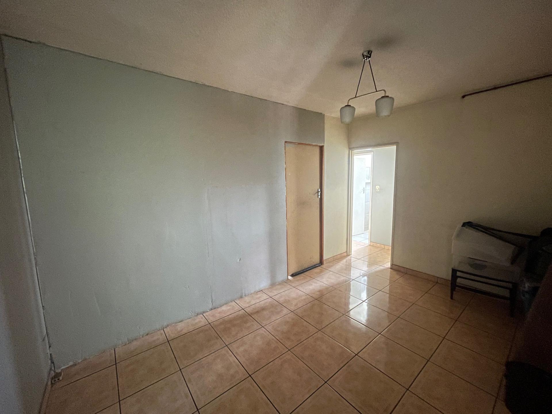  of property in Arcadia