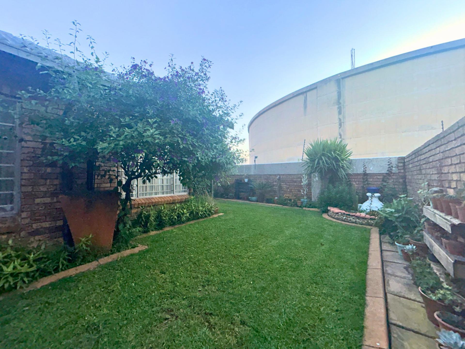 of property in Amberfield
