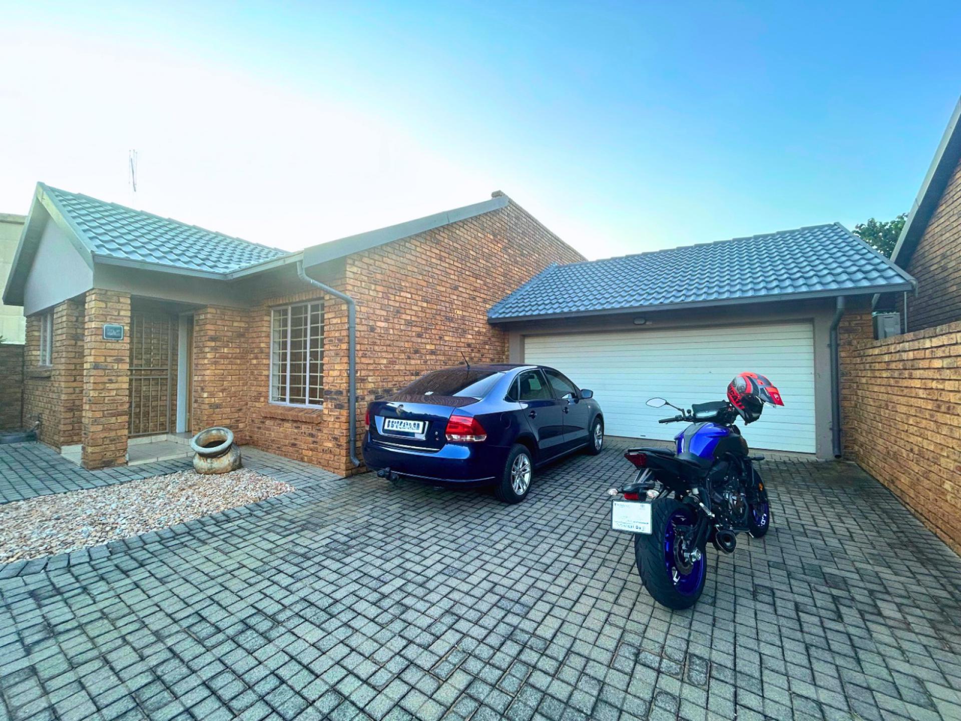  of property in Amberfield