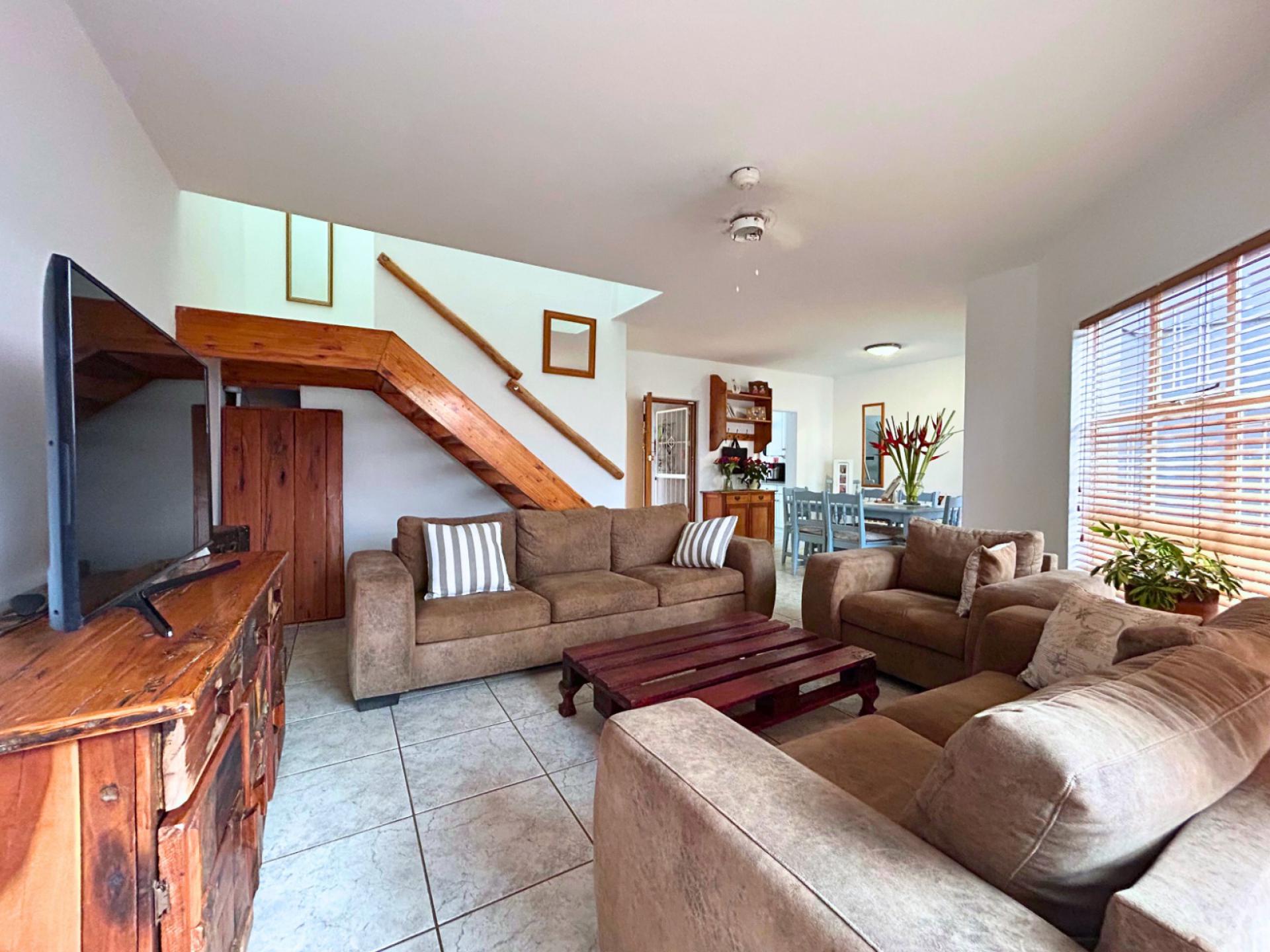  of property in Eldoraigne