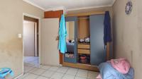Bed Room 1 - 11 square meters of property in Nellmapius