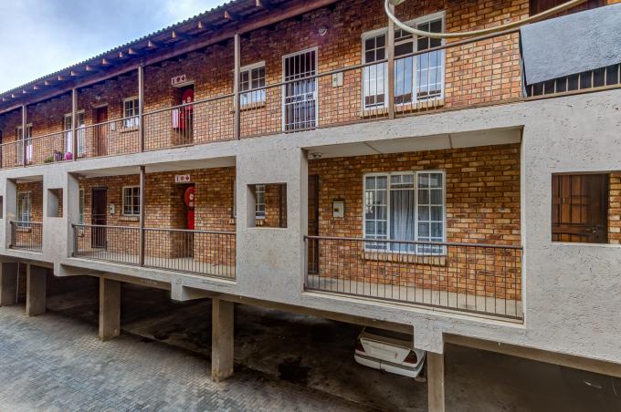 2 Bedroom Apartment for Sale For Sale in Kempton Park - MR711398