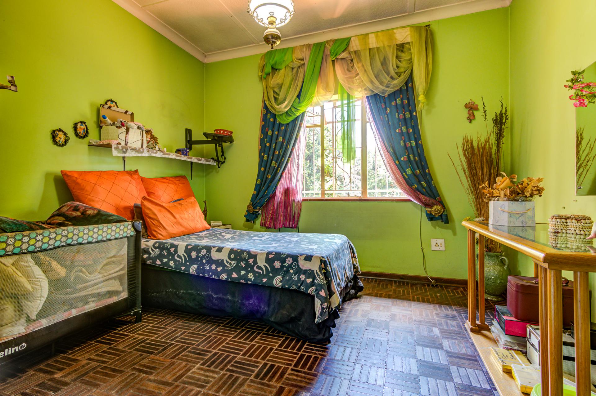  of property in Rhodesfield