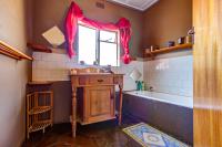  of property in Rhodesfield