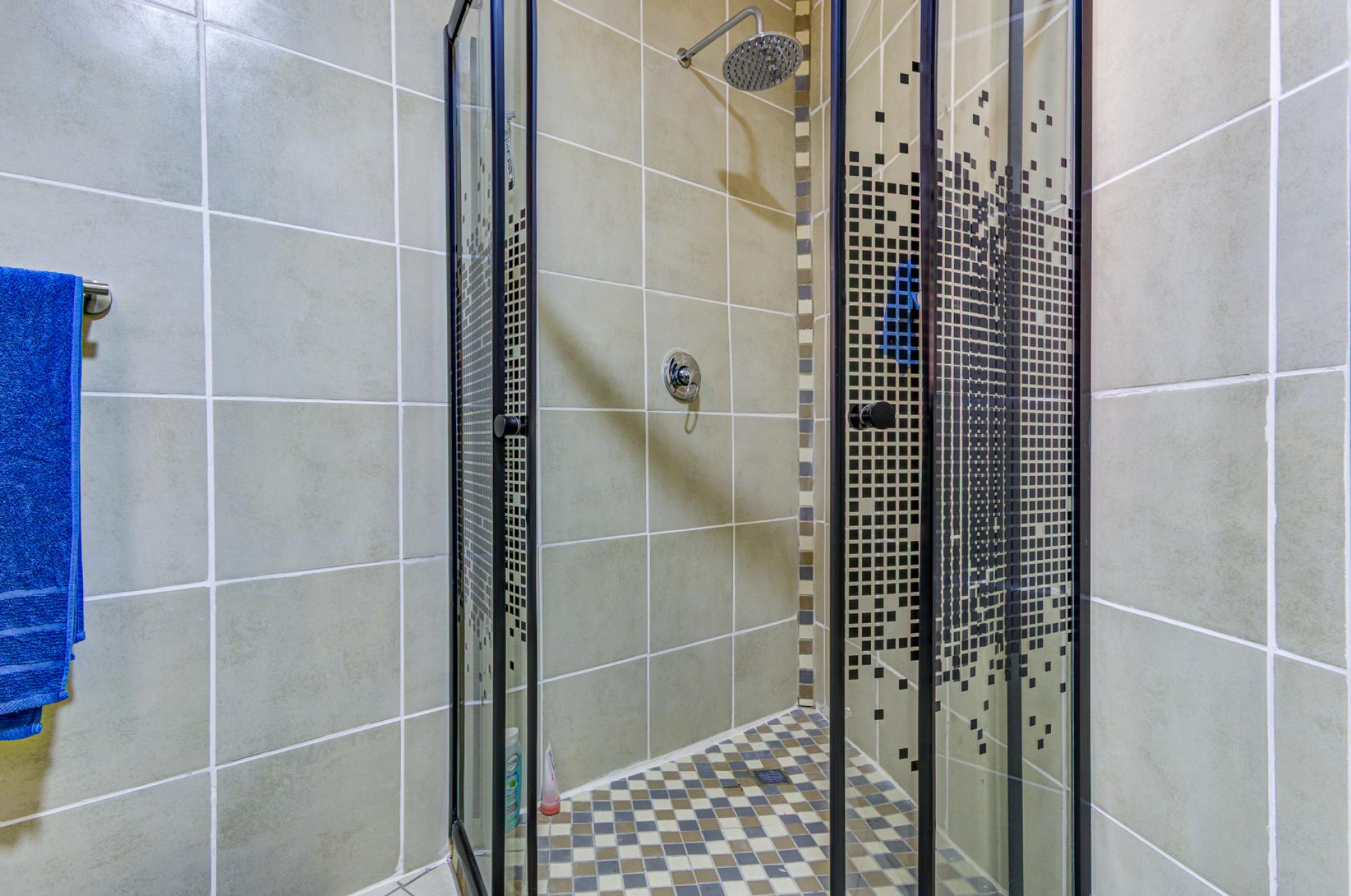  of property in Birch Acres