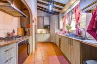  of property in Birch Acres