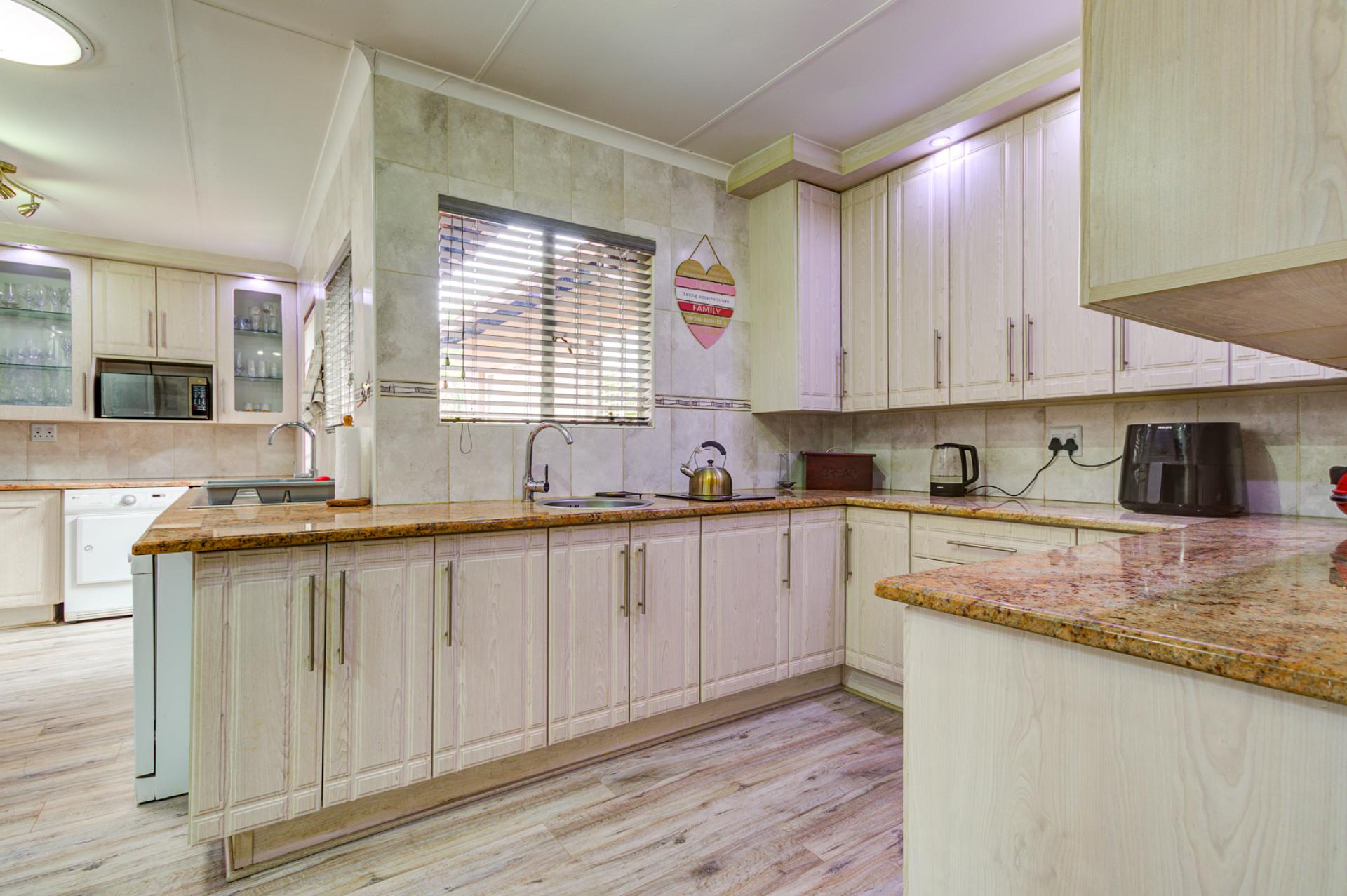  of property in Van Riebeeckpark