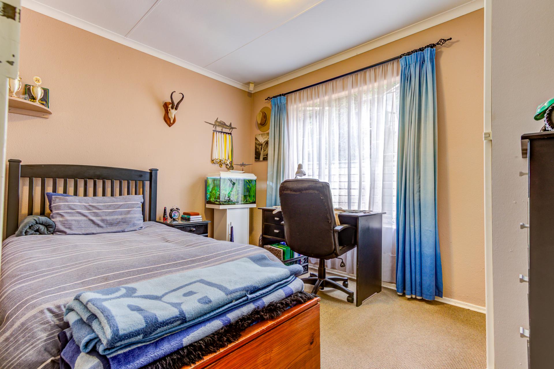  of property in Van Riebeeckpark