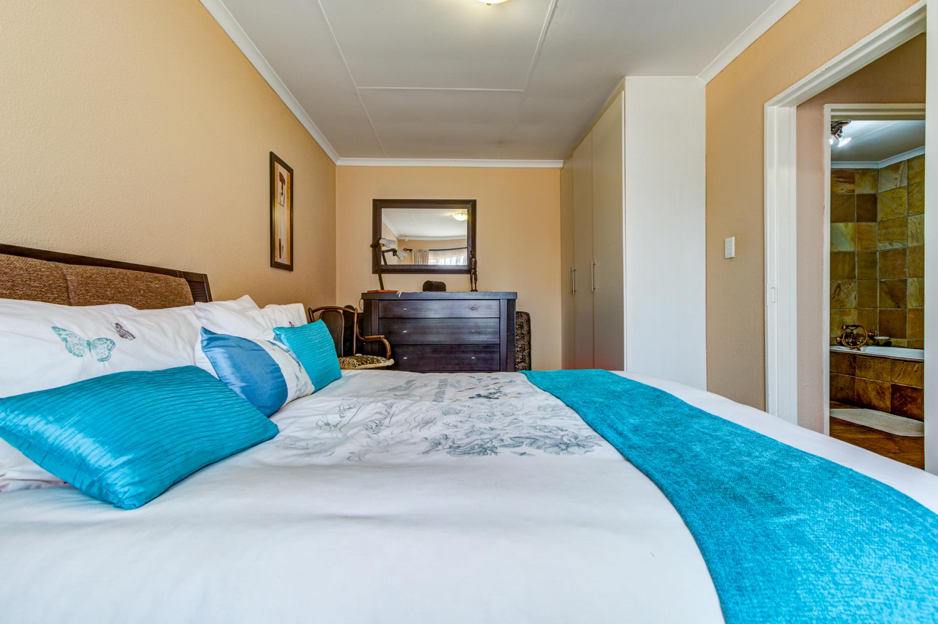  of property in Van Riebeeckpark