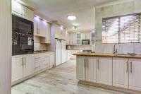  of property in Van Riebeeckpark