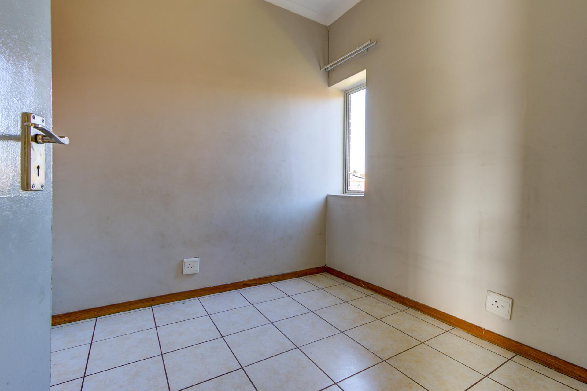  of property in Esther Park