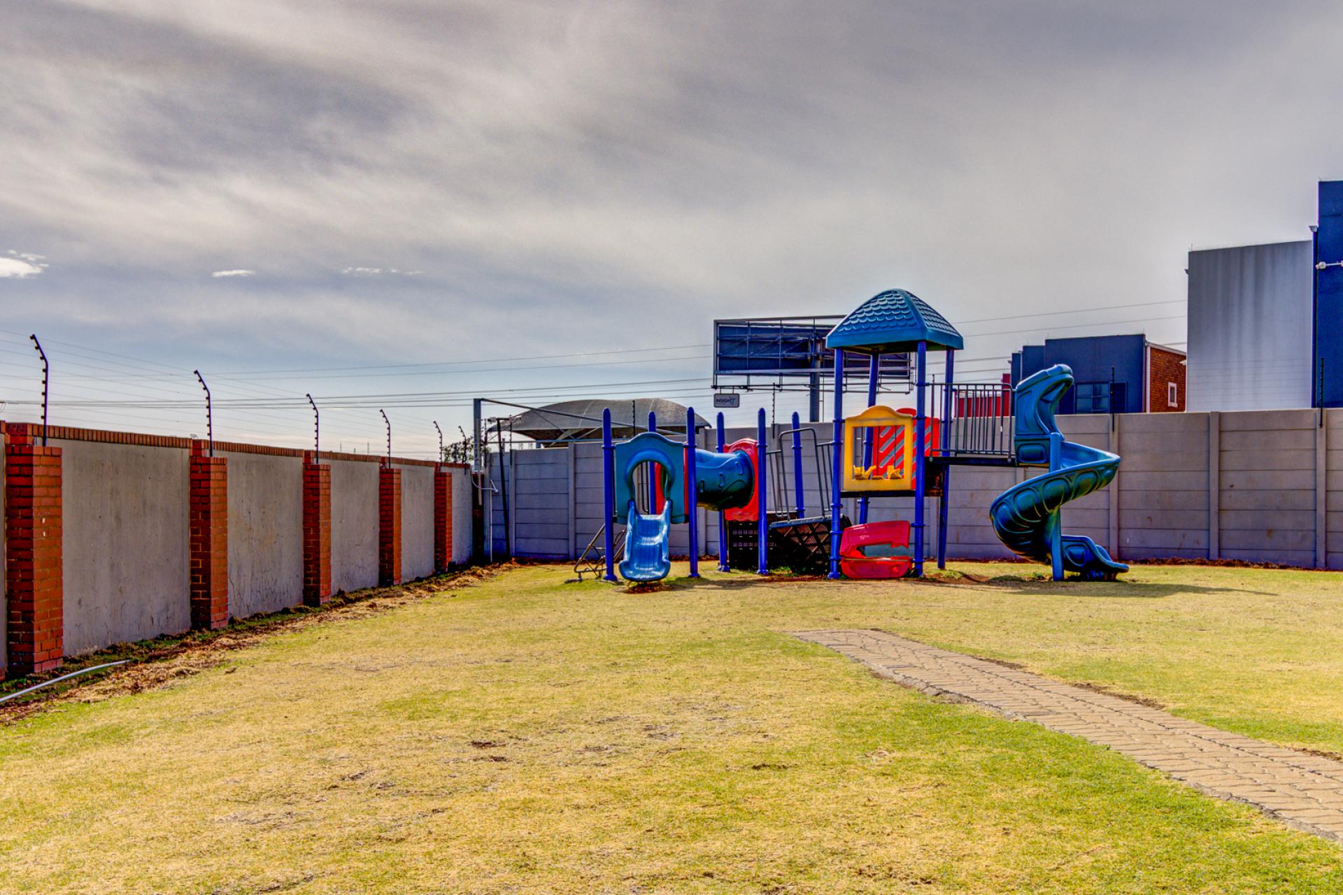  of property in Esther Park