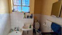 Bathroom 1 - 6 square meters of property in Vereeniging