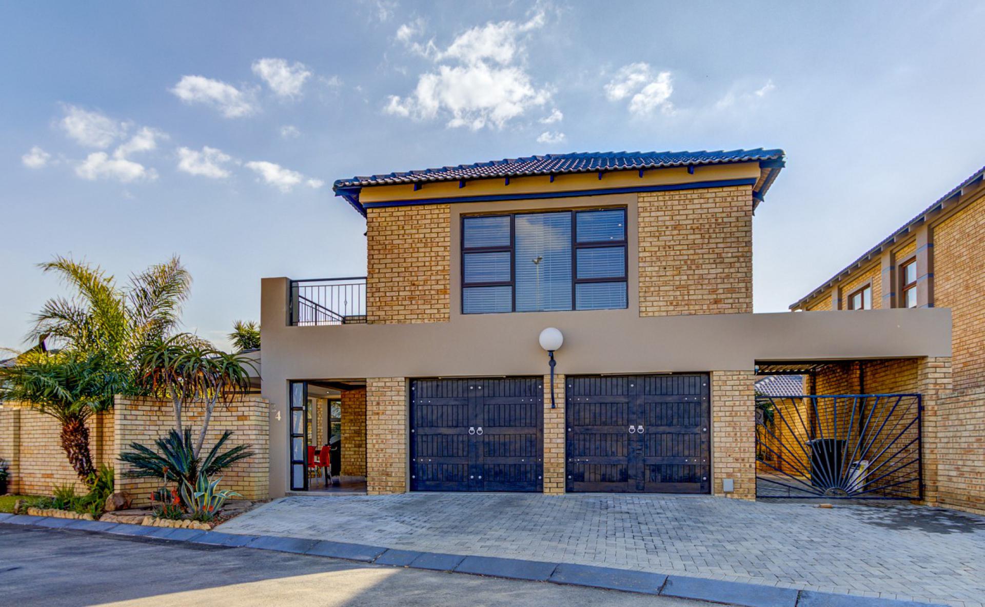  of property in Ravenswood