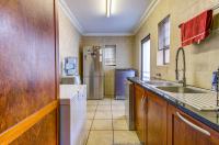  of property in Ravenswood