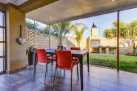  of property in Ravenswood