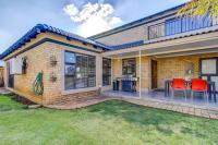  of property in Ravenswood