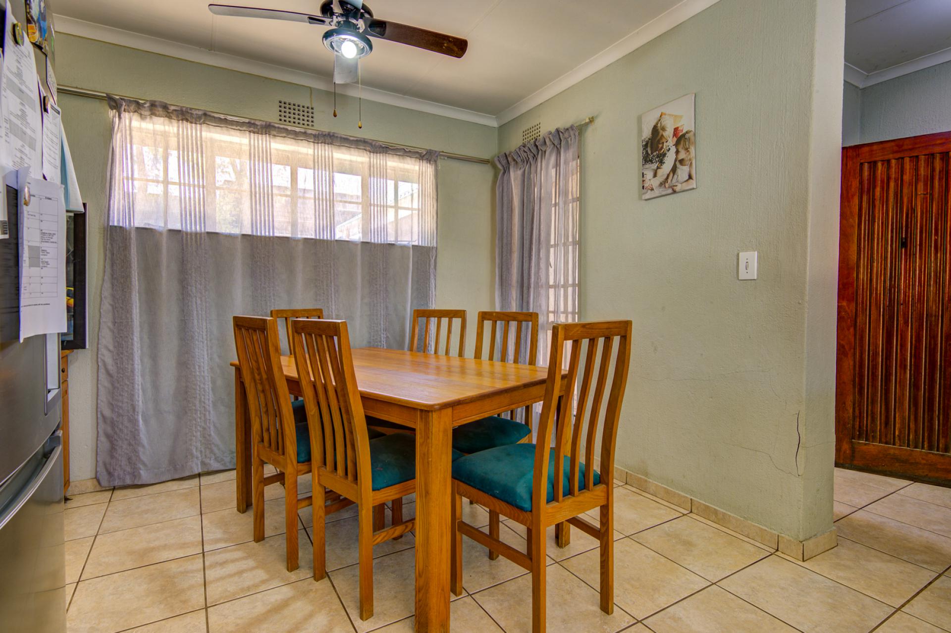  of property in Glen Marais