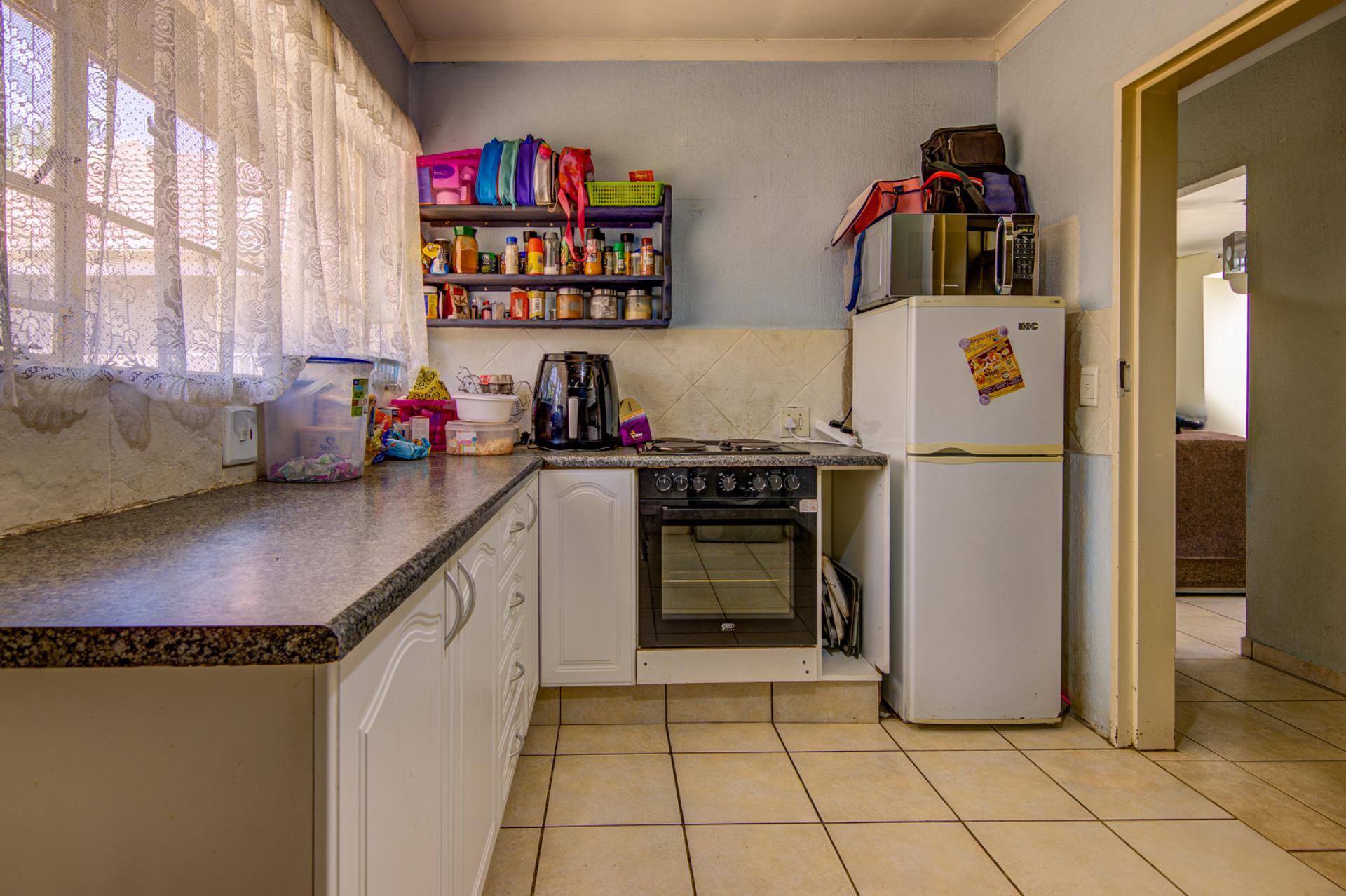  of property in Glen Marais