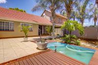  of property in Glen Marais