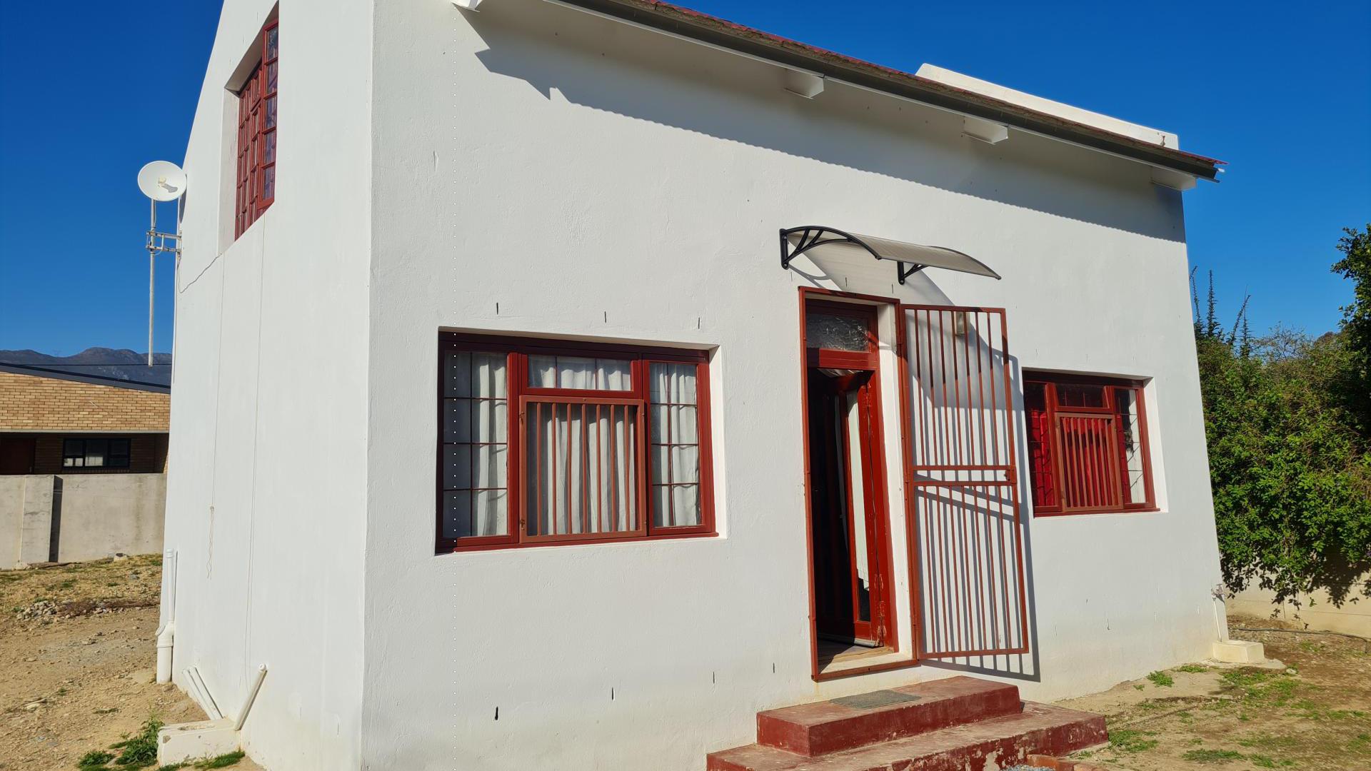 Front View of property in Tulbagh