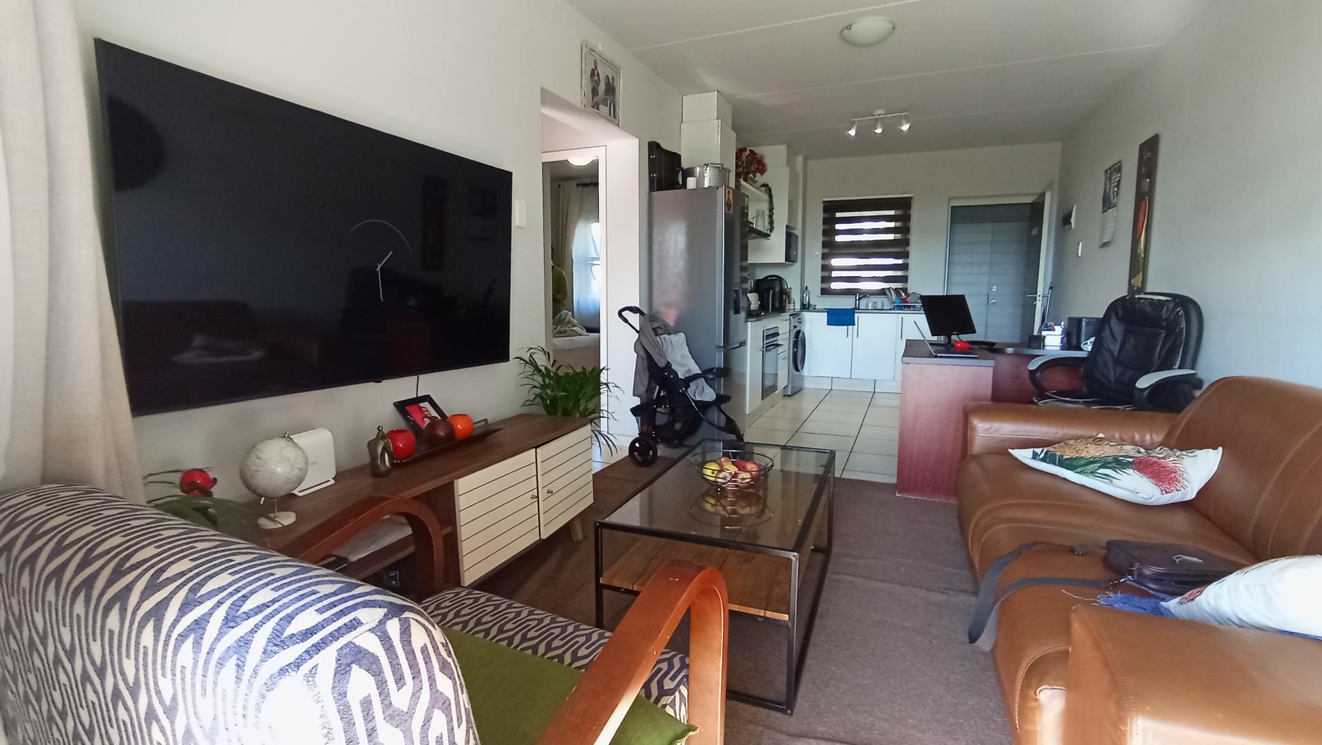 Dining Room of property in Ballitoville
