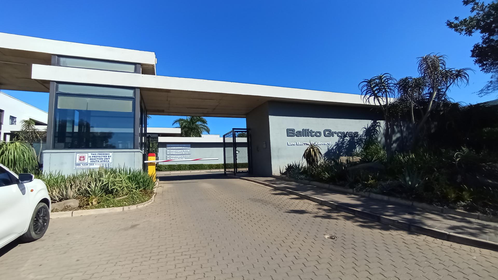 Front View of property in Ballitoville