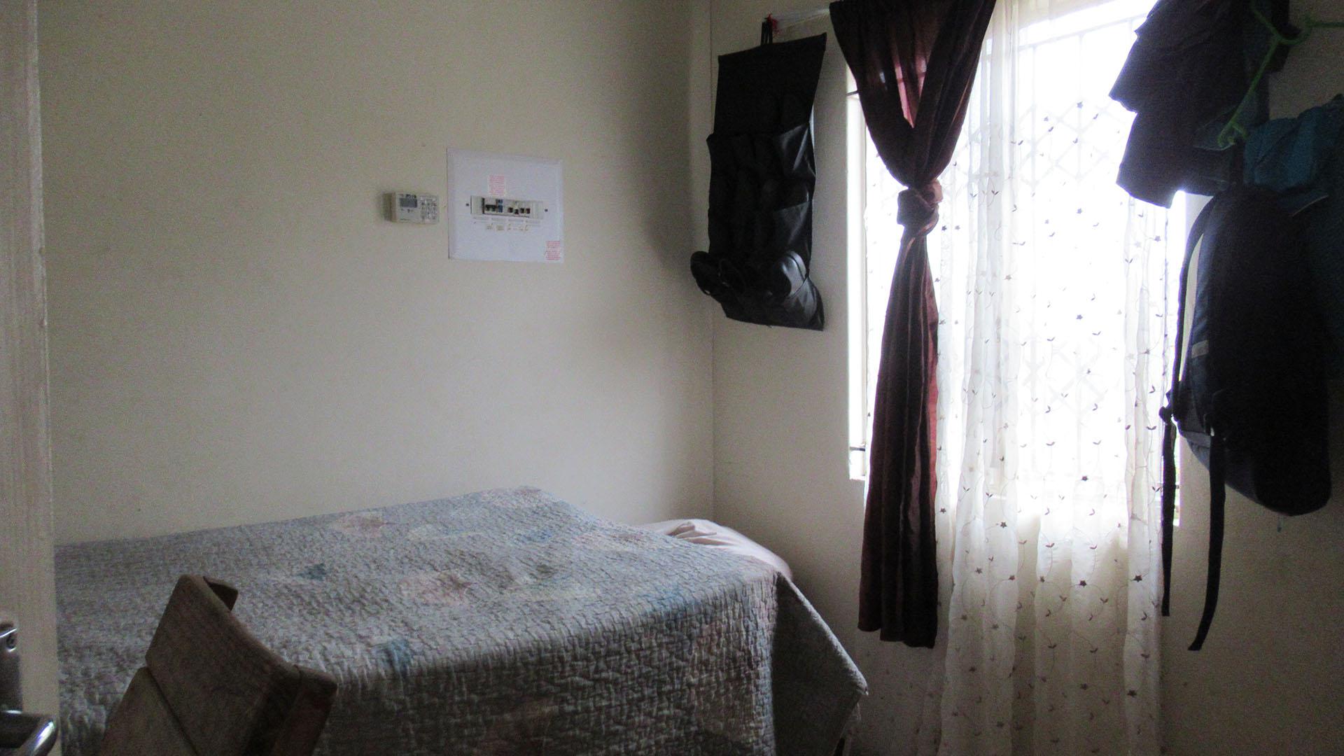 Bed Room 2 - 8 square meters of property in Windmill Park