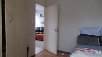 Bed Room 1 - 13 square meters of property in Windmill Park
