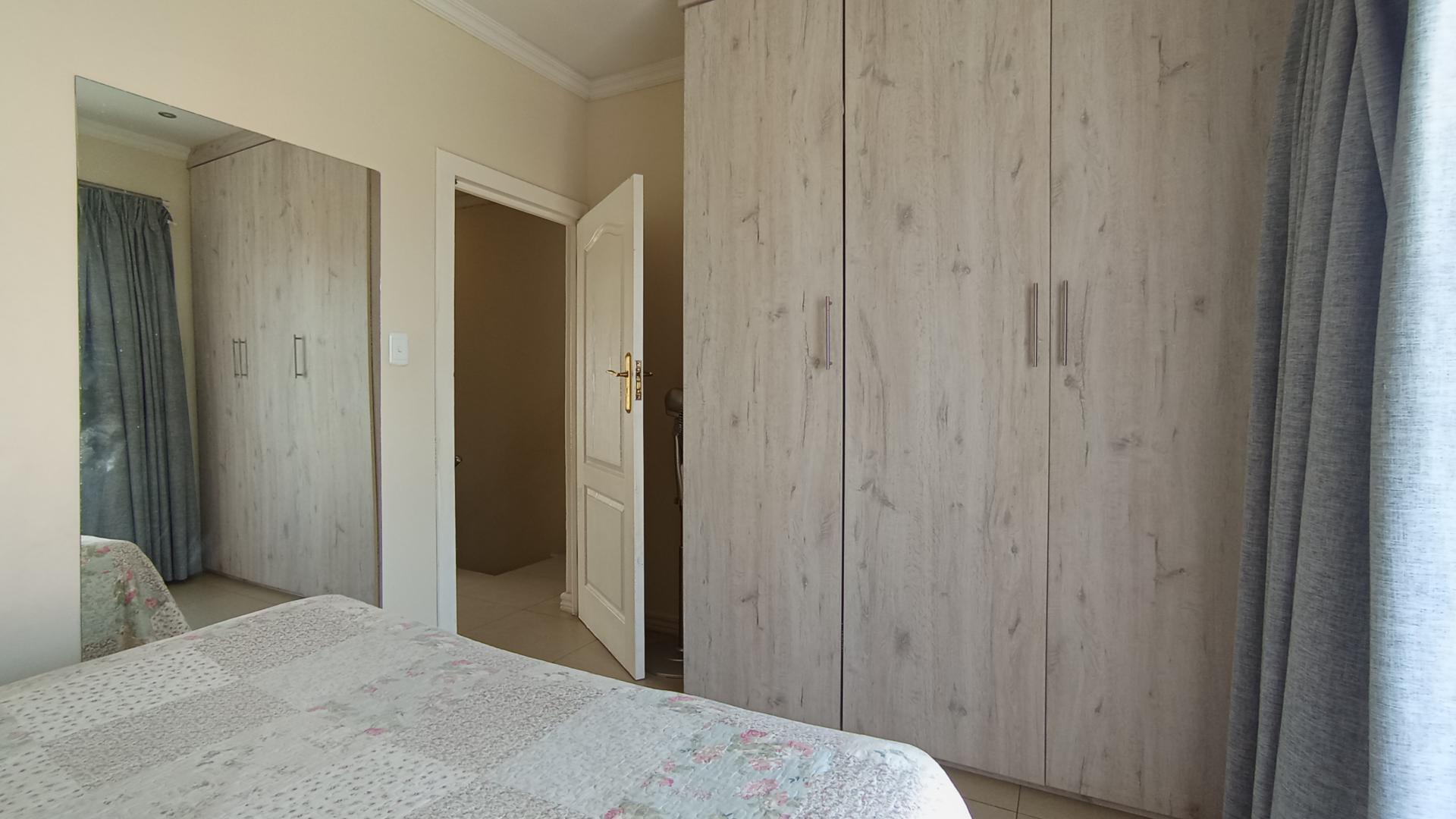 Bed Room 3 - 10 square meters of property in Derdepoortpark
