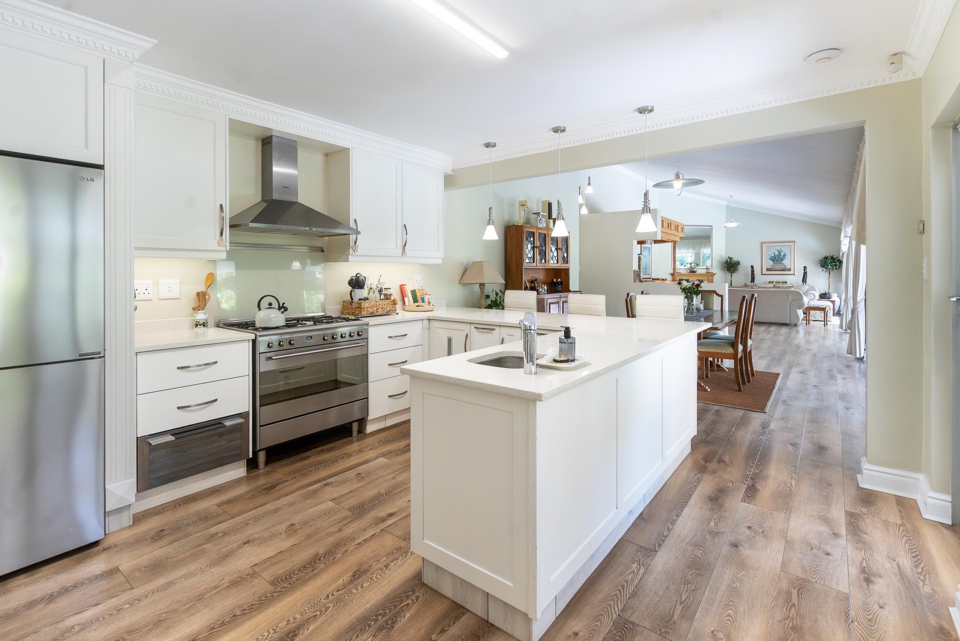  of property in Gillitts 