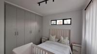 Main Bedroom - 15 square meters of property in Broadacres