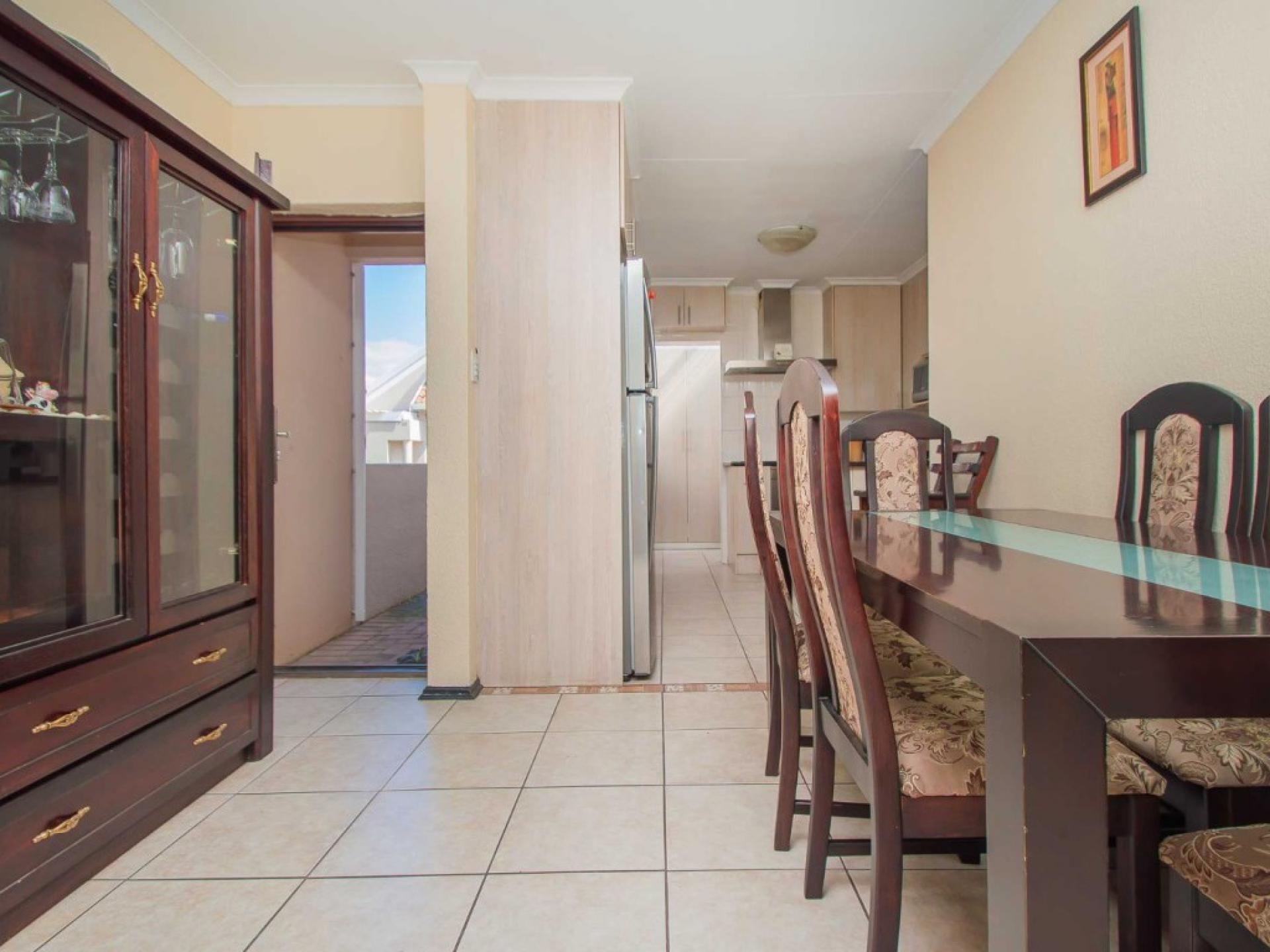  of property in Quellerina