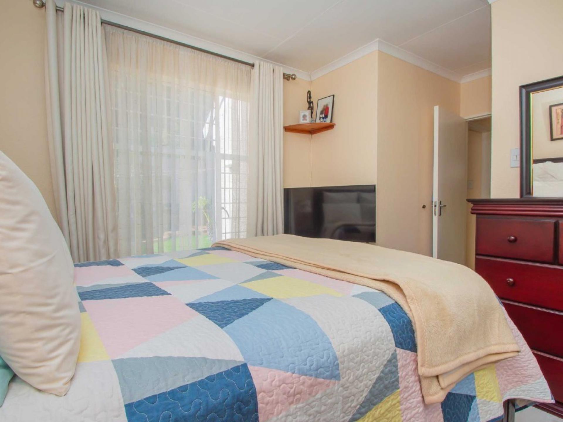  of property in Quellerina