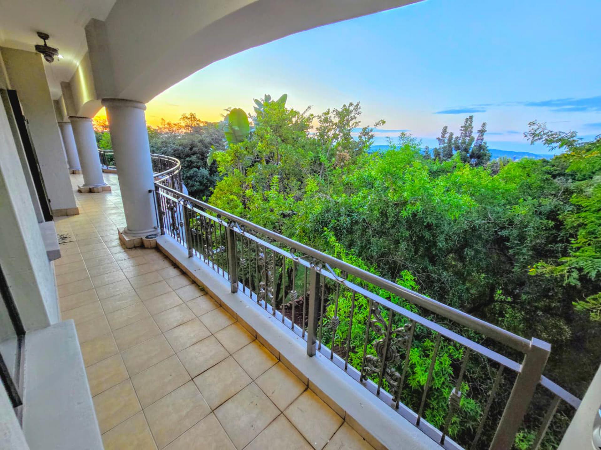  of property in Magalieskruin