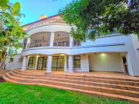  of property in Magalieskruin