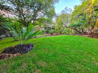  of property in Magalieskruin