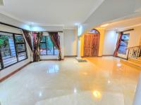  of property in Magalieskruin