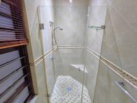  of property in Magalieskruin